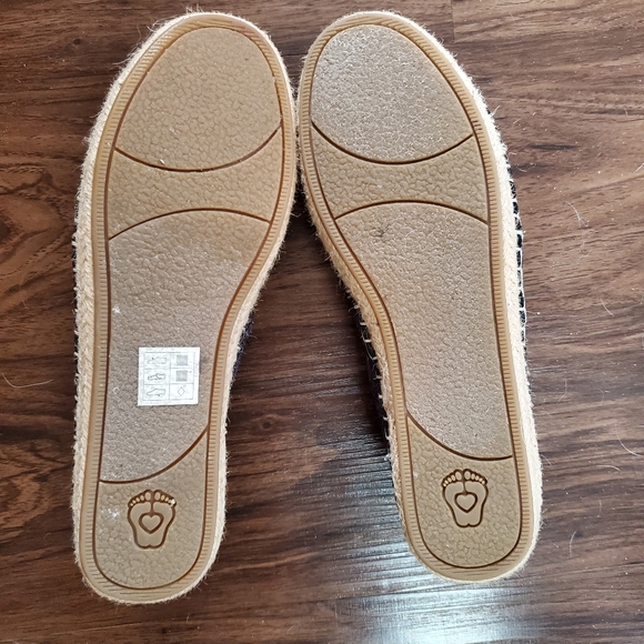 BOBS from Skechers size W9 - Picture 3 of 6